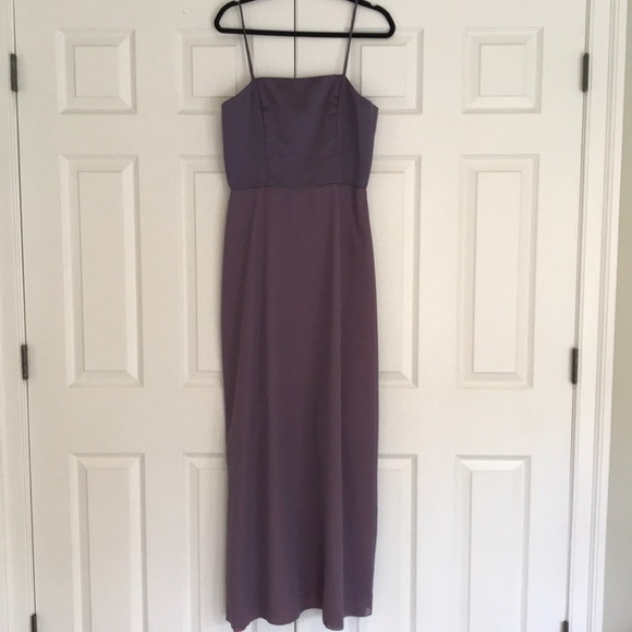 Prom / bridesmaids / formal dress size 13/14. Deep lilac/purple - Picture 1 of 3